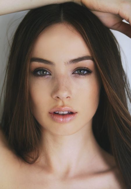 NUDE 5