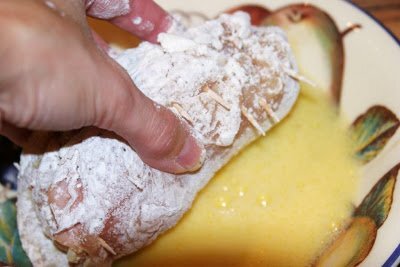 طريقة عمل الكوردون بلو مع الصوص (5)