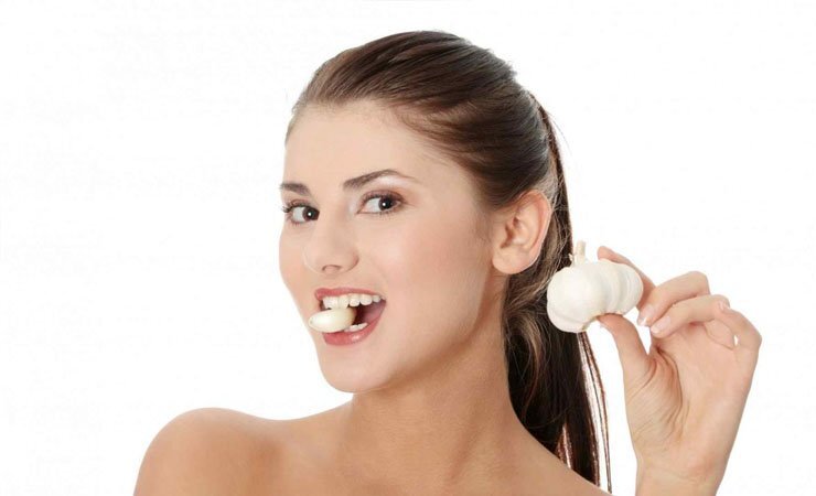 طريقة شامبو الثوم لعلاج تساقط الشعر 2