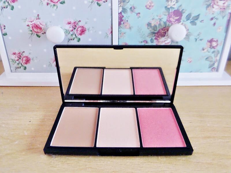 أستخدمى الوان الـ Neapolitan palette