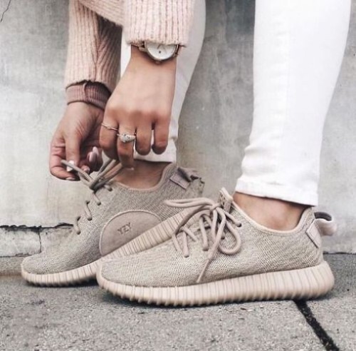 شوز addidas 10