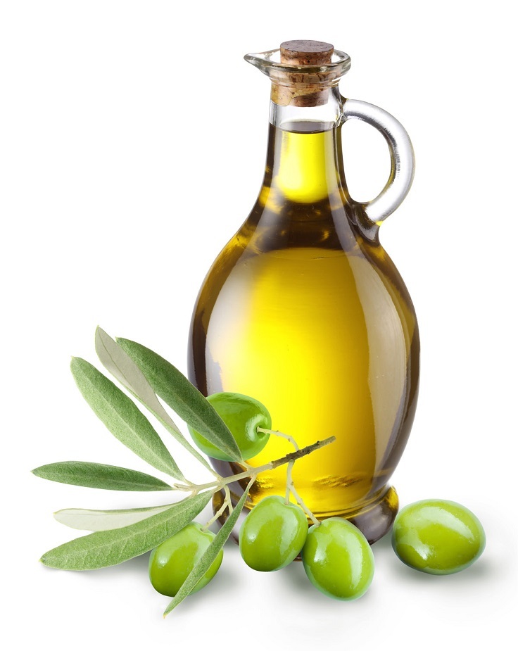 طرق طبيعية لتطويل وتكثيف الرموش 6