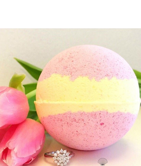 bath bomb بفكرة جديدة