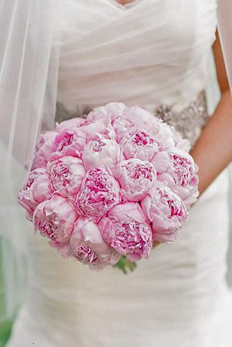 single bloom wedding bouquets mochelle lange