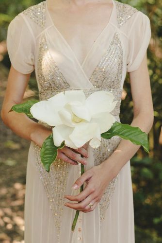 single bloom wedding bouquets new zeland magnolia lene photography 3