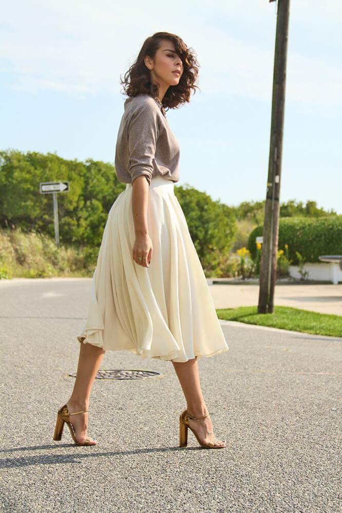 افكار للبس ال midi skirt 9