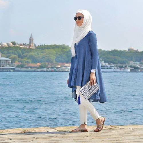 white jeans with hijab 15
