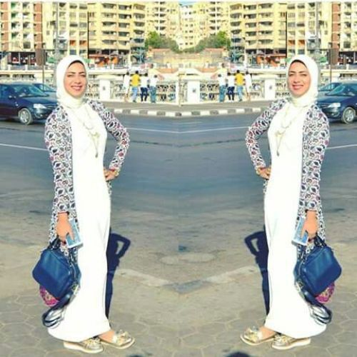 white jeans with hijab 10
