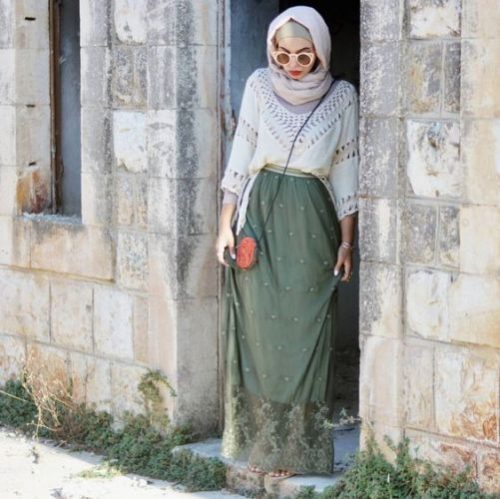 white jeans with hijab 9
