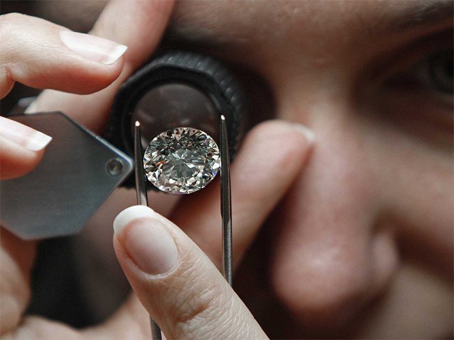 the test tube baby diamond