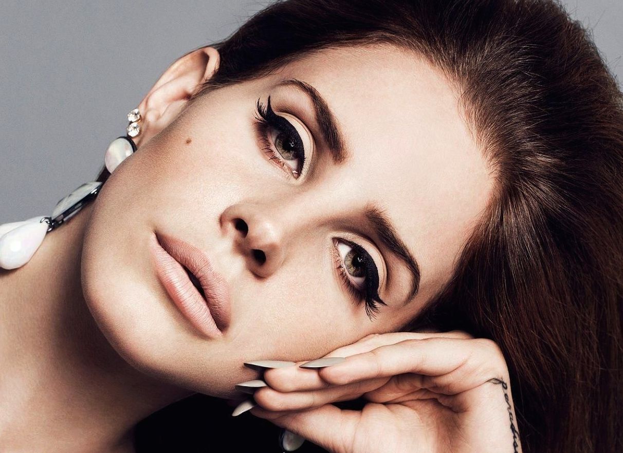نصايح مهمة هتساعدك ترسمي الكات ايز Cat Eyes صح وتطلع بشكل مثالي