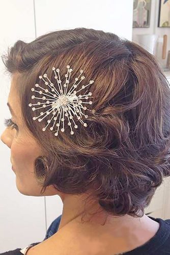 Vintage Rolled Updo 5