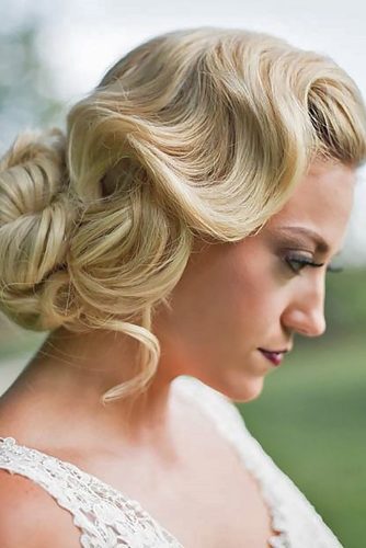 Vintage Rolled Updo 3