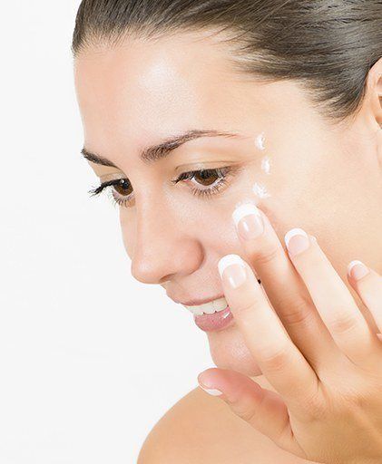 ازاي تحطي واقي الشمس تحت المكياج بطريقة صح 2