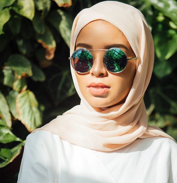 ازاي تلبسي نضارة الشمس مع الحجاب 31