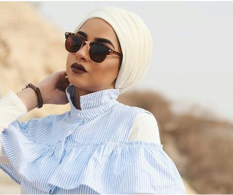 ازاي تلبسي نضارة الشمس مع الحجاب 50