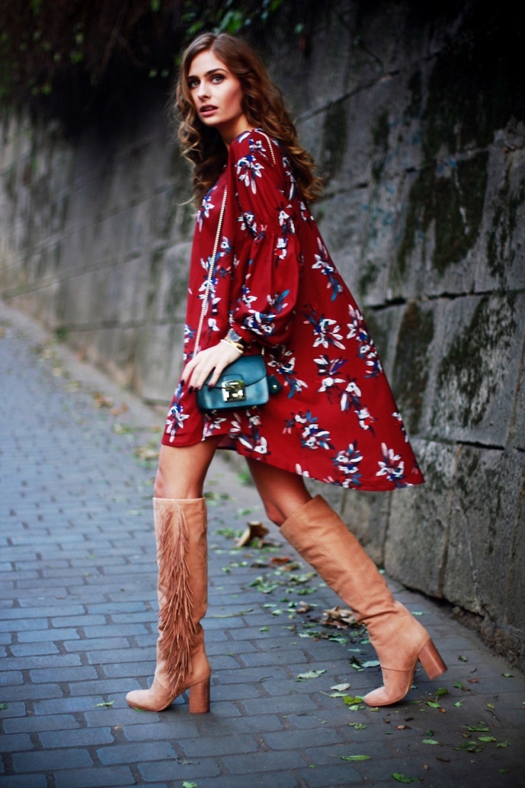 2 little red dress