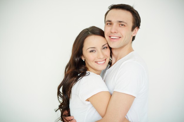 couple full of happiness_1098 2079