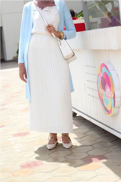 neutral white and blue hijab