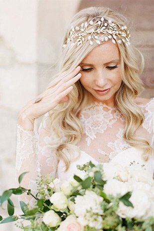 Romantic Curls and Waves 2