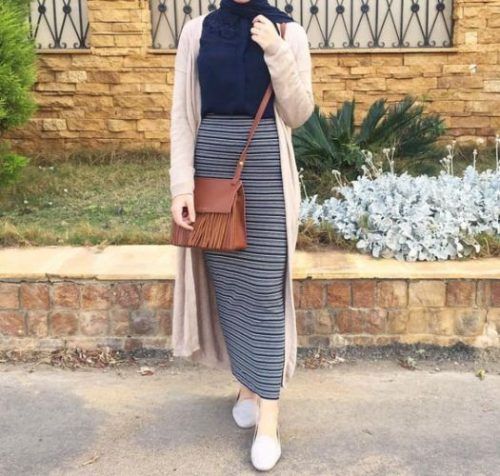 ازاي تلبسي ال pencil skirt مع الحجاب 16