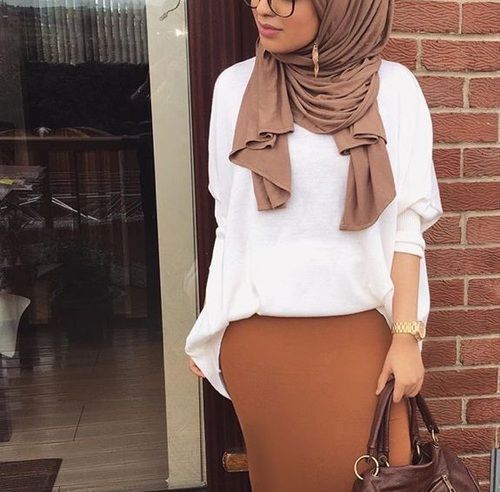 ازاي تلبسي ال pencil skirt مع الحجاب 26