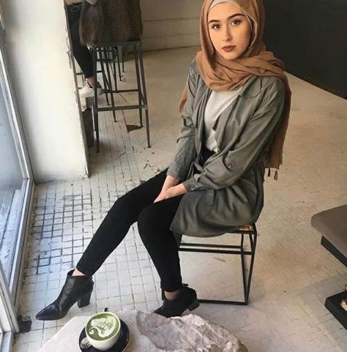 ankle booties with hijab