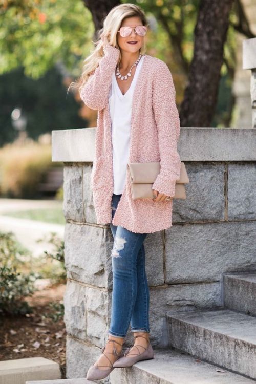 pink knitted cardigan