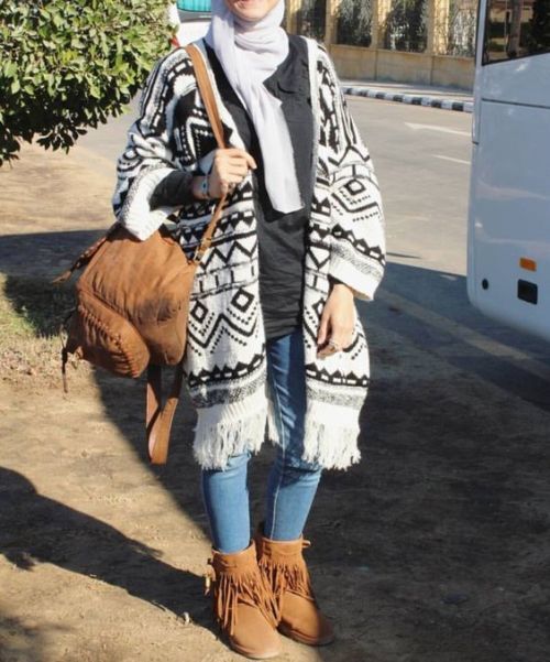 winter poncho with fringes