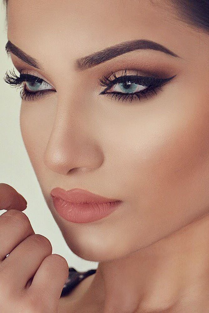 افكار لرسمة ال Cat Eyes 8
