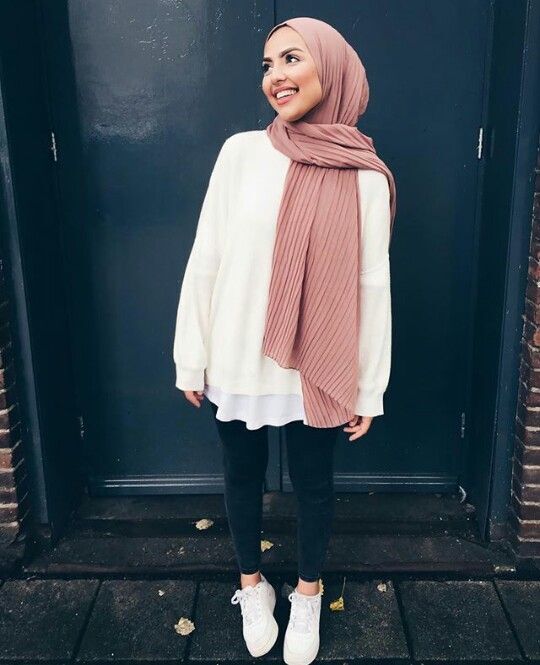 ال hoddies وال oversized sweater 35
