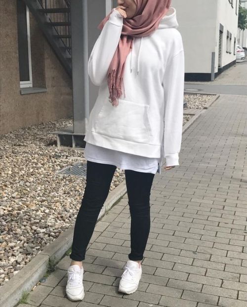 ال hoddies وال oversized sweater 9