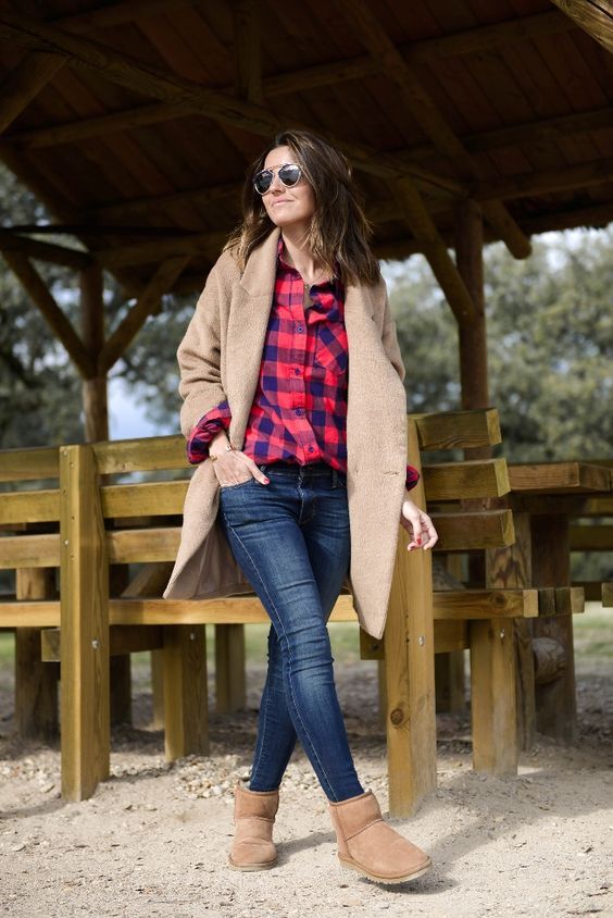 افكار ازاي تلبسي ال ugg boots 31