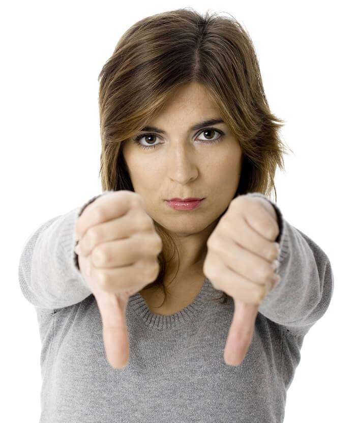 بالصور ..أخطاء بنعملها فى الموضة بتخلى اى لوك تعمليه يبان رخيص Common Fashion Mistakes !