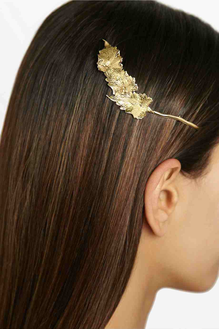 GOLD HAIRPIN