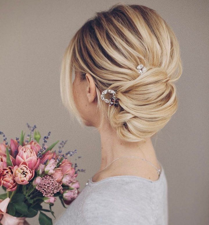 تسريحات updos للعروسة 13