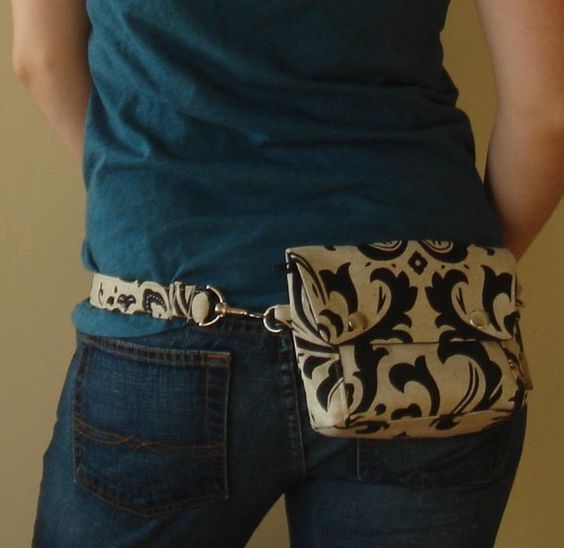 شنطة الوسط ال fanny pack 30