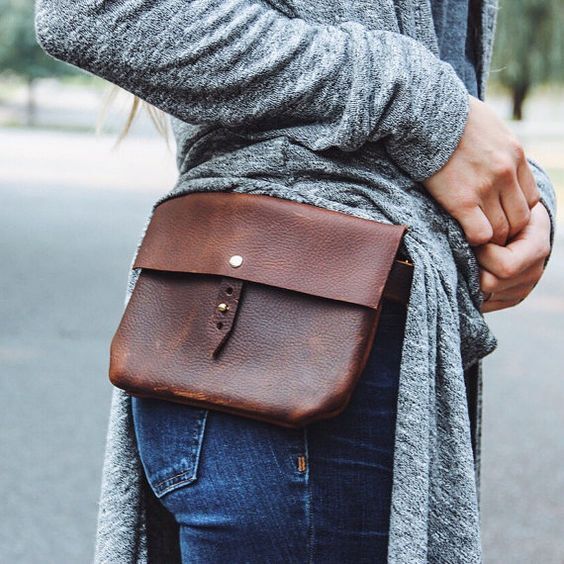 شنطة الوسط ال fanny pack 33