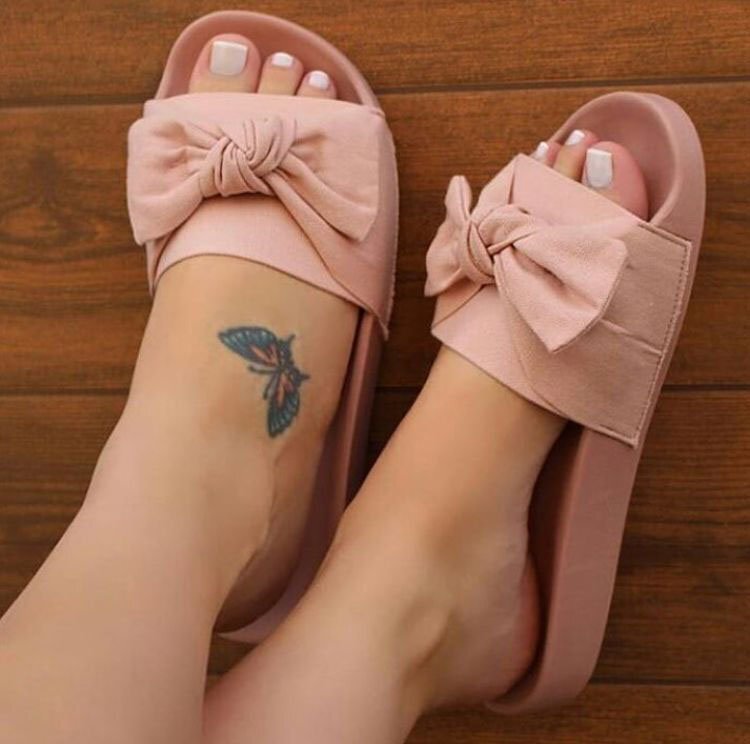 موضة ال Slippers وال Sliders لموسم الصيف