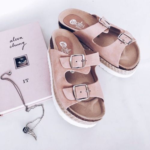 موضة ال slippers وال sliders لموسم الصيف 10