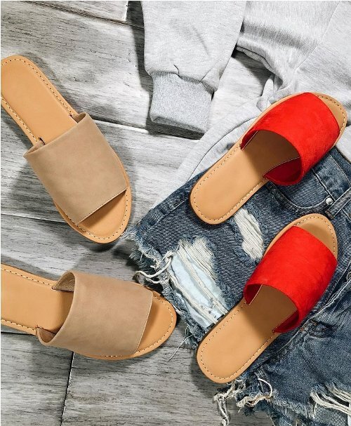 موضة ال slippers وال sliders لموسم الصيف 17