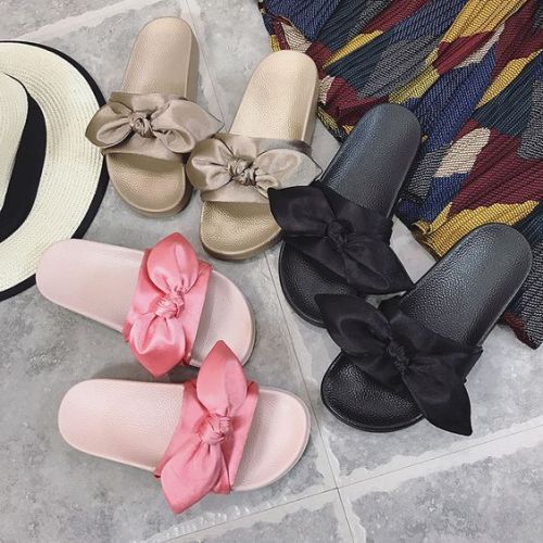 موضة ال slippers وال sliders لموسم الصيف 20