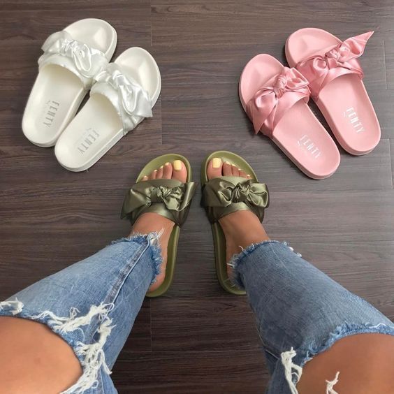 موضة ال slippers وال sliders لموسم الصيف 27