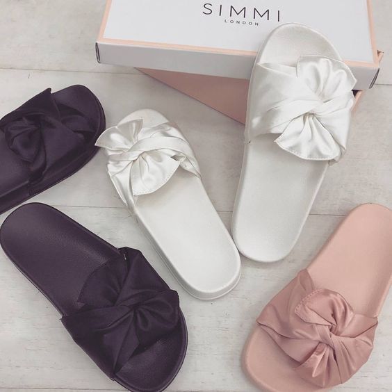 موضة ال slippers وال sliders لموسم الصيف 34