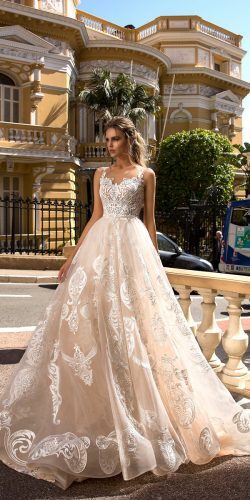 chic lace 2