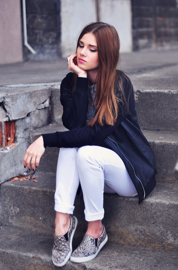 افكار ازاي تلبسي ال Slip on سنيكرز