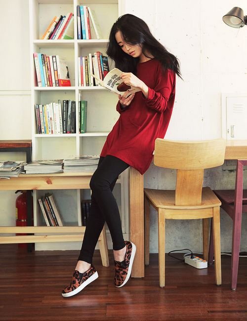 افكار ازاي تلبسي ال slip on سنيكرز 11
