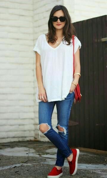 افكار ازاي تلبسي ال slip on سنيكرز 30