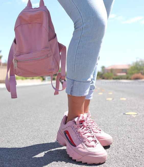 ازاي تلبسي ال chunky sneakers 11