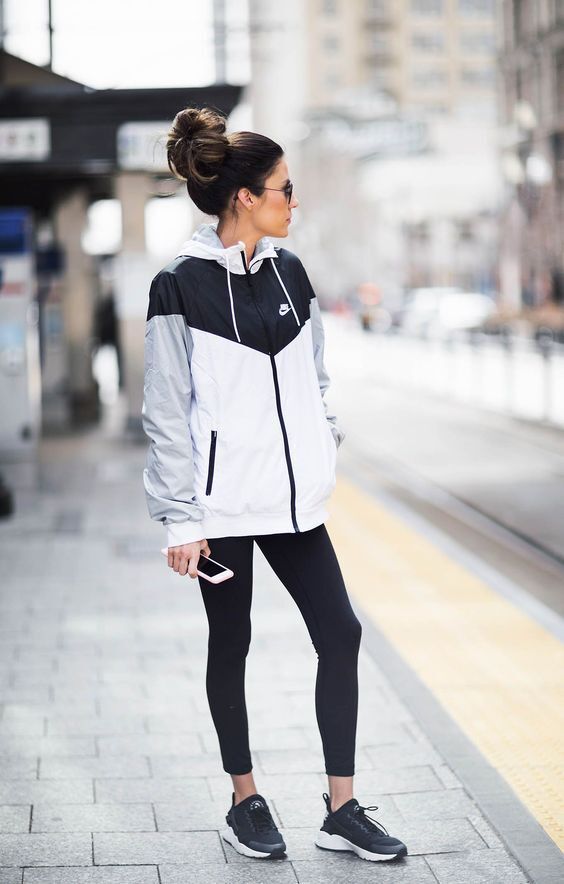 ازاي تلبسي ال chunky sneakers 19